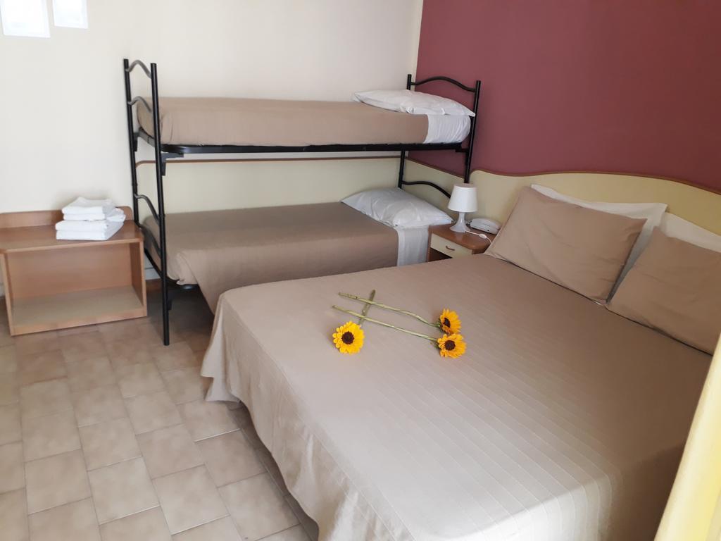 Hotel Helvetia 米兰马瑞提那 外观 照片